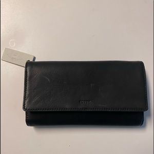 Fossil wallet